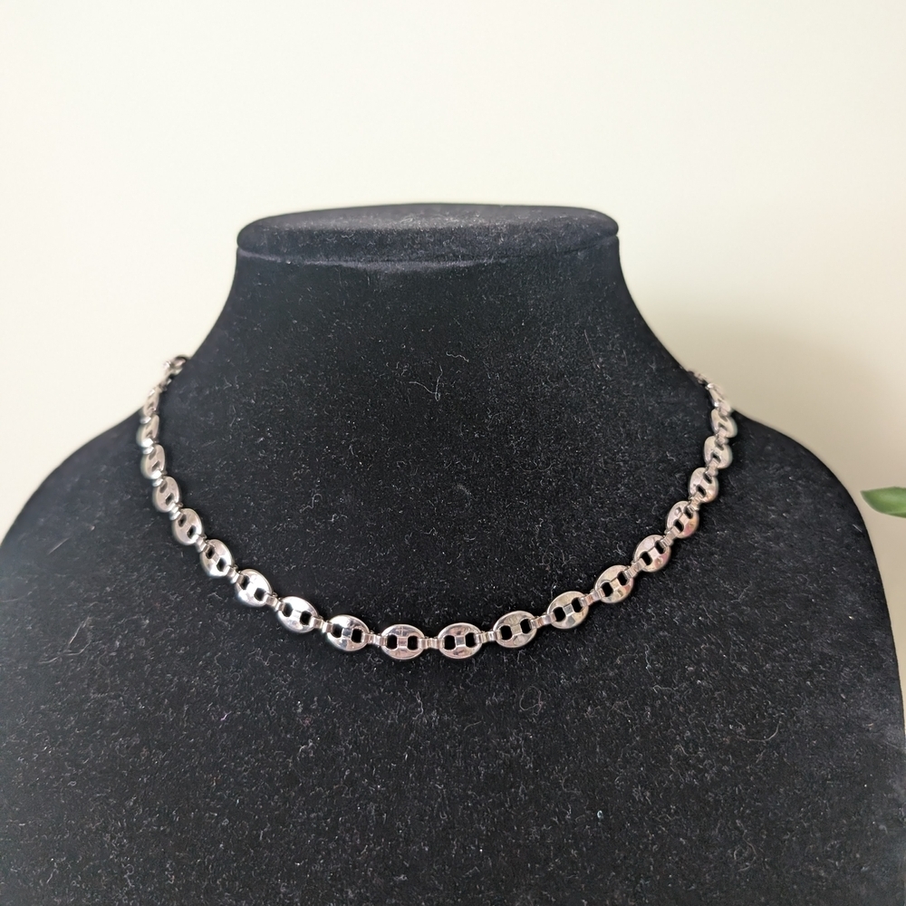 Silvertone Link Choker Necklace - Polished Silver